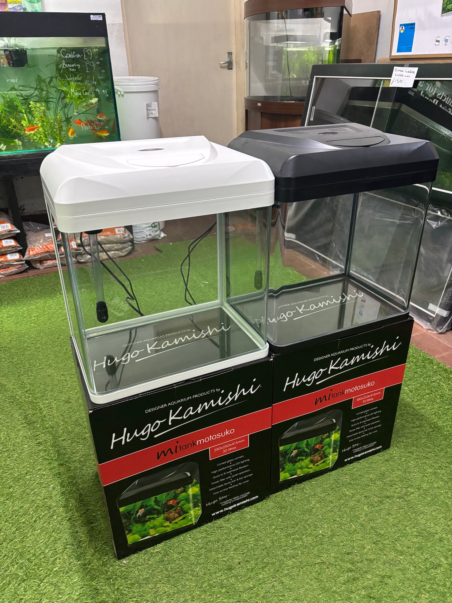 HUGO MiTank 30L LED LIGHT, FILTER COLDWATER/TROPICAL AQUARIUM