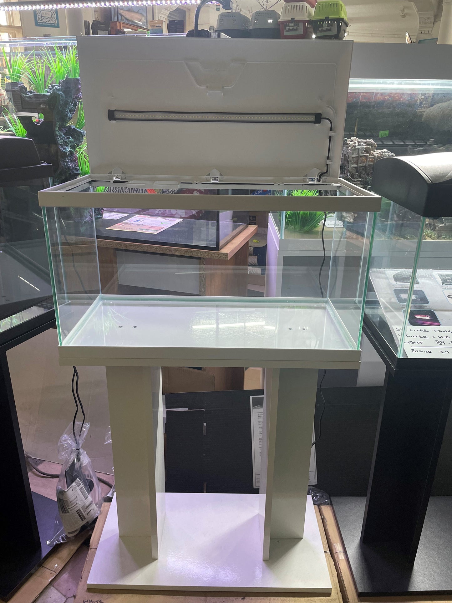 CIANO 60 Aquarium & Cabinet Combo – 60cm / 58 Litre