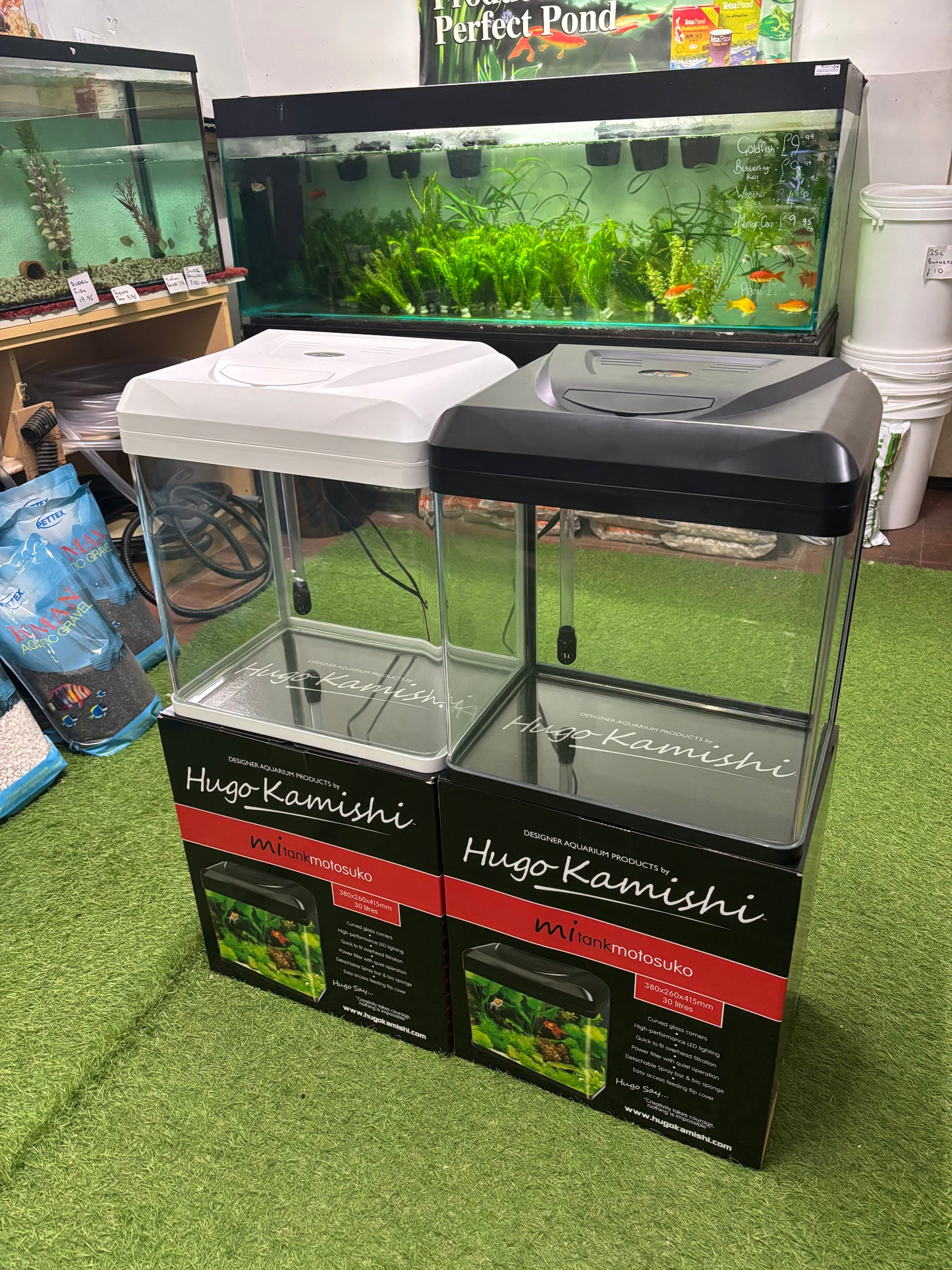 HUGO MiTank 30L LED LIGHT, FILTER COLDWATER/TROPICAL AQUARIUM