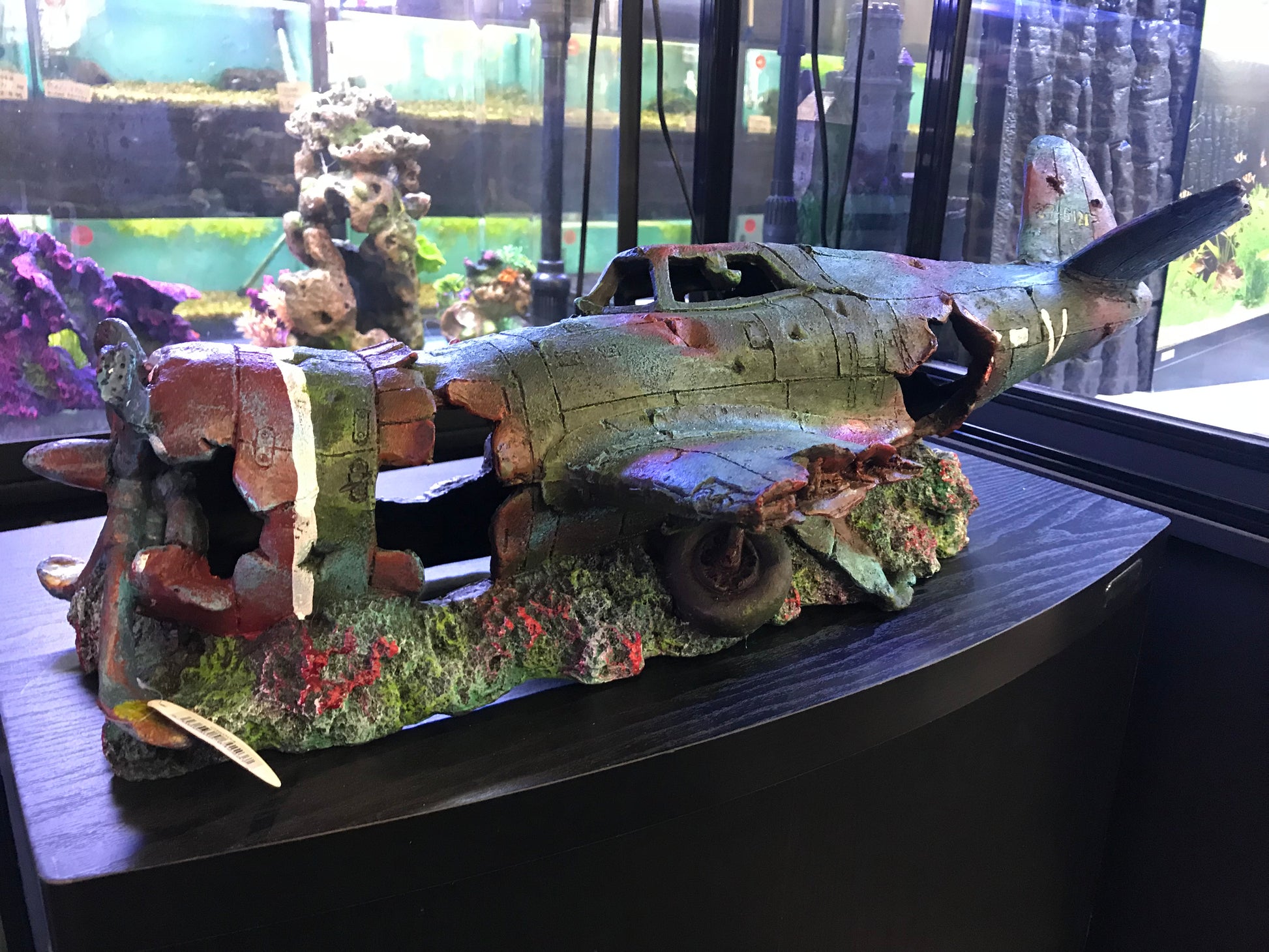 XL EXTRA LARGE PLANE WRECKAGE image 3