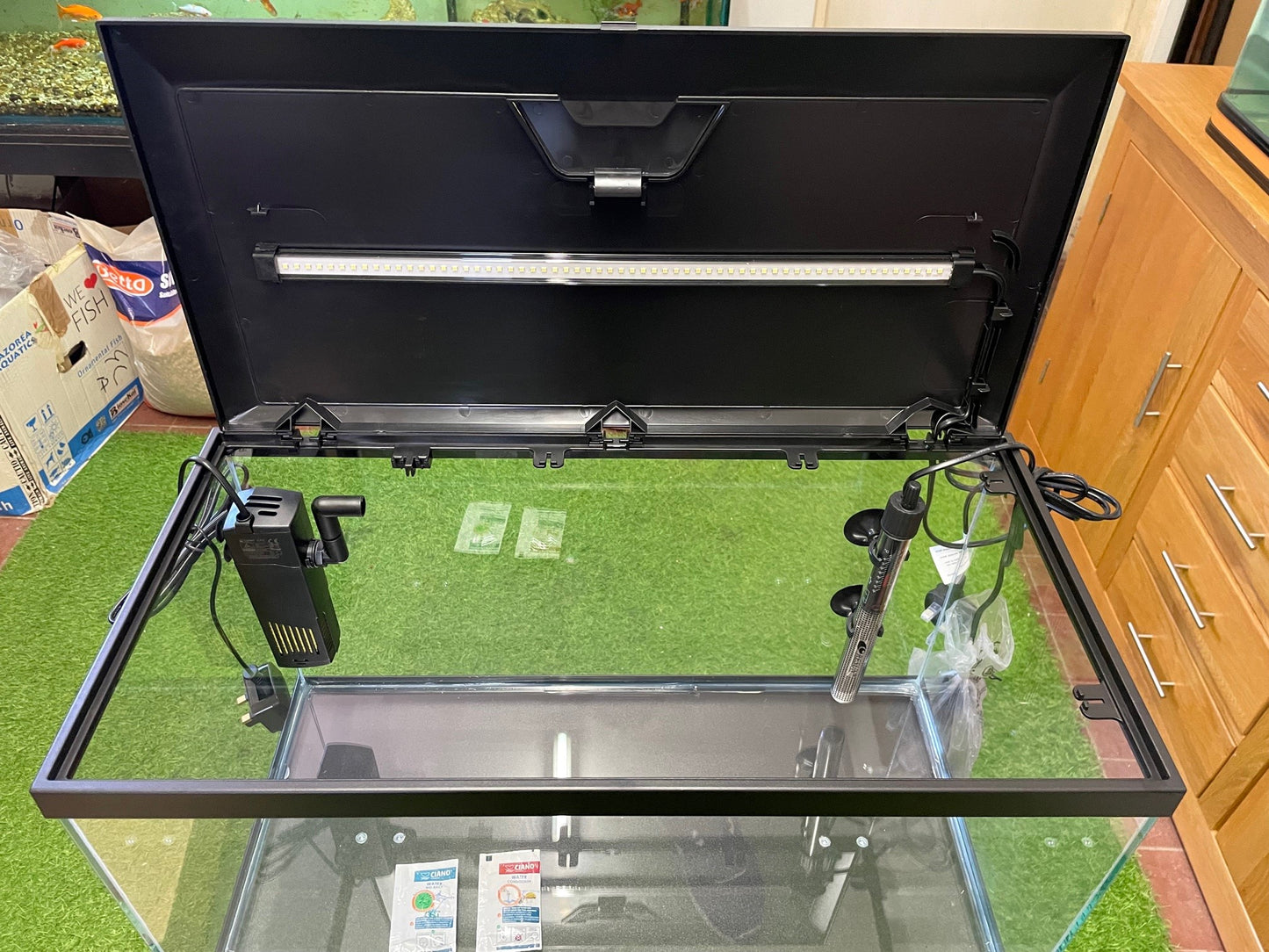 CIANO 60 Aquarium & Cabinet Combo – 60cm / 58 Litre