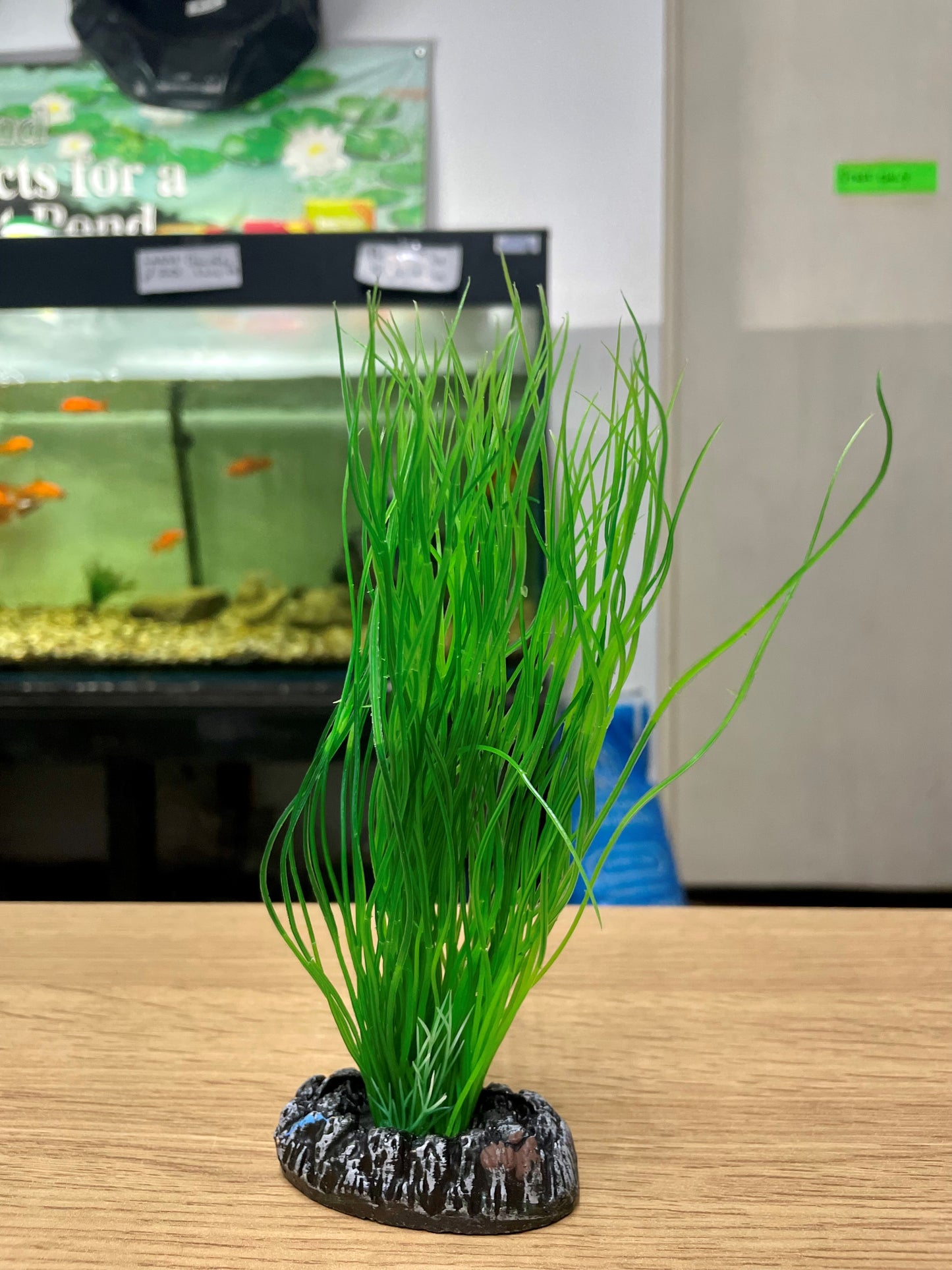 Betta Choice plastic plant image 0