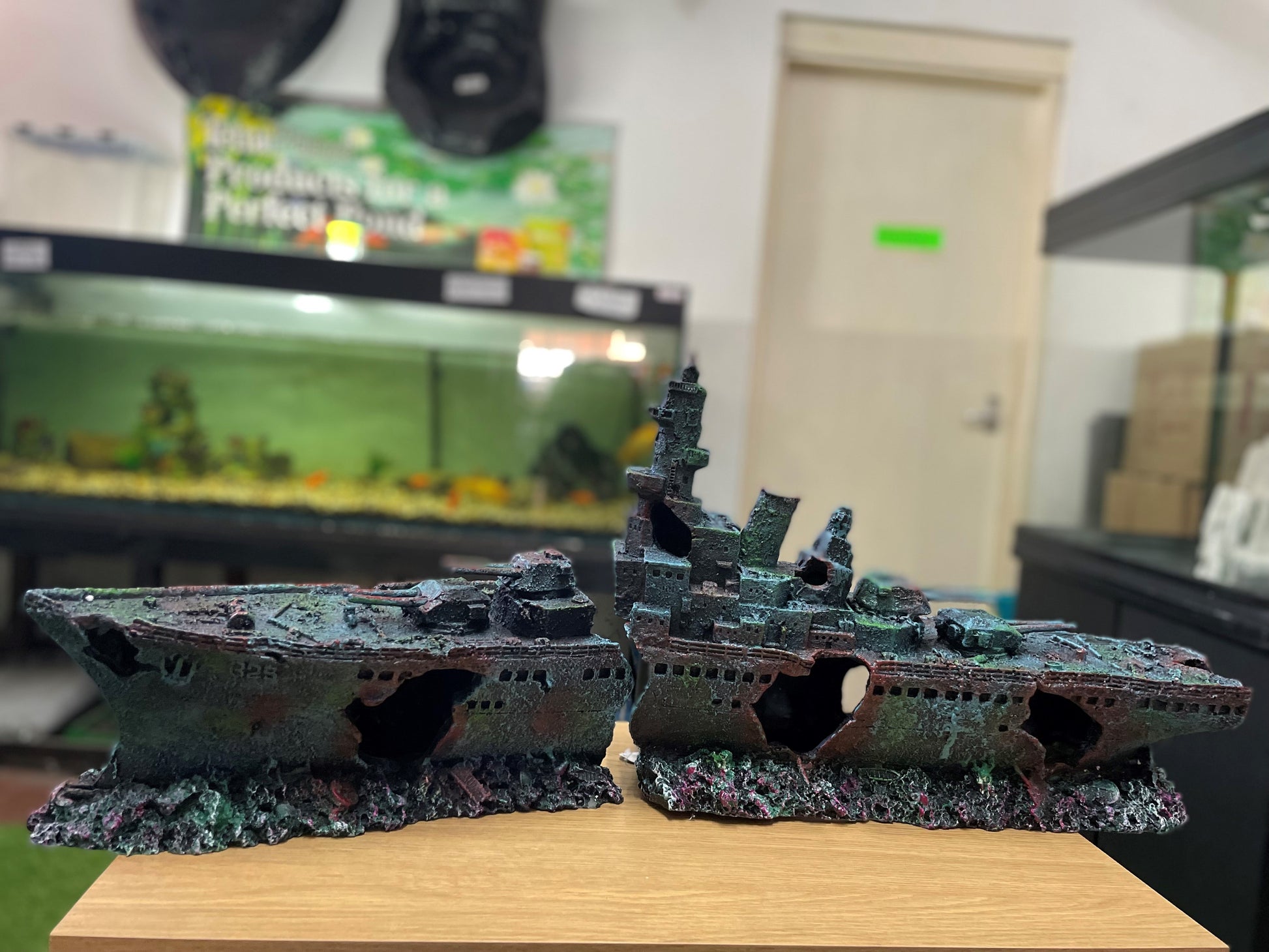 XL Extra Large Sunken Battleship Aquarium Decoration ornament image 0