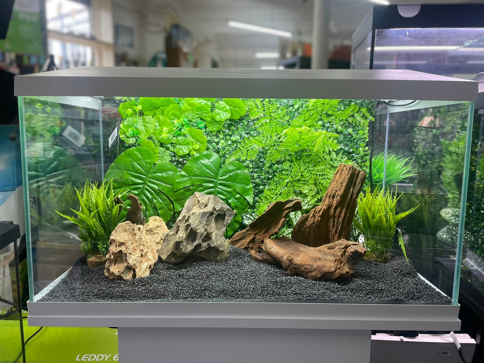 LARGE PLANTED AQUARIUM/REPTILE BACKGROUND DECORATION 3D/4D 60 X 40cm image 0