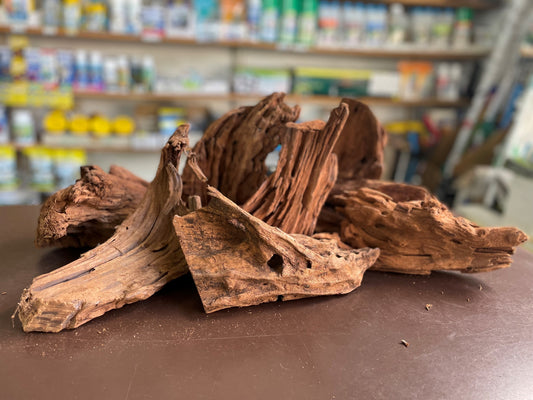 Medium Pieces of Driftwood 20-30cm image 0